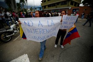“No podemos dialogar con Maduro si no cesa la represión y libera a los manifestantes”