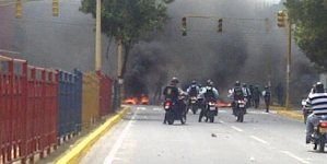 Así agredieron a manifestantes en Trujillo (Fotos y video)