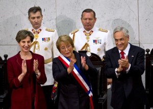 Bachelet asume como presidenta de Chile