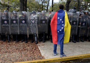 Diálogo y marchas en Venezuela