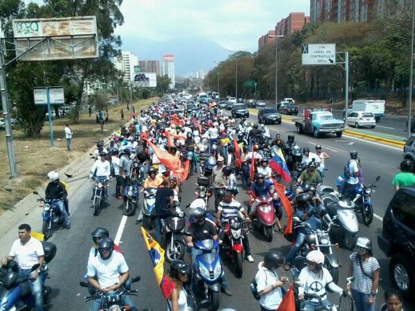 Caravana de motorizados rumbo a Ramo Verde en apoyo a Leopoldo López (Fotos)