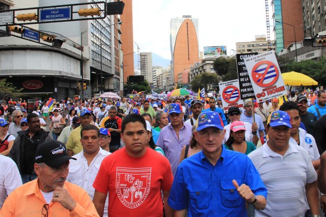 Marcha contra injerencia Cubana (2)