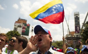 EEUU pide dar voz a la oposición e incluir un tercero en diálogo venezolano