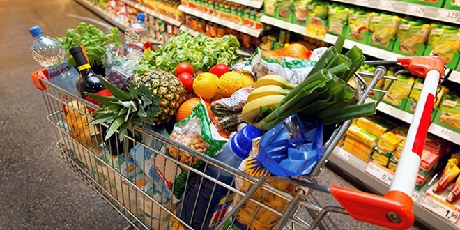 Los supermercados franceses no podrán tirar alimentos a la basura