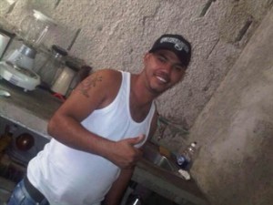 Joven colombiano fue asesinado presuntamente por colectivo chavista