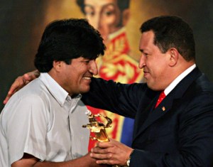 Evo Morales dice que le robaron réplica de la espada de Bolívar