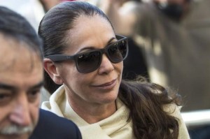 Isabel Pantoja irá a la cárcel si no paga 114.000 dólares de fianza