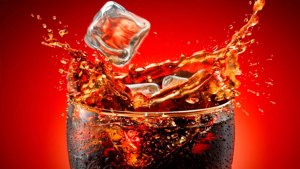 ¿Beber Coca Cola tiene beneficios?