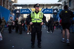 Boston blinda su maratón con política “sin mochila” y el doble de policías