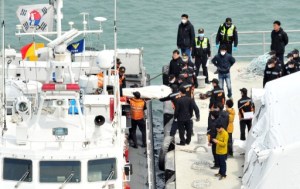 Número confirmado de muertos en el ferry surcoreano supera el centenar