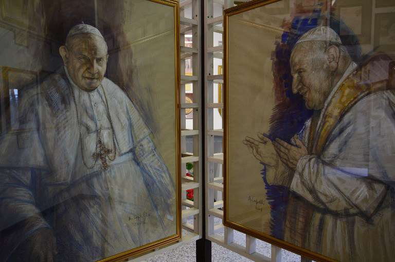Los postuladores de Juan Pablo II y Juan XXIII subrayan sus aspectos humanos