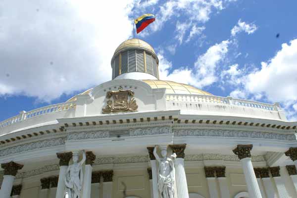 Asamblea Nacional convoca sesión ordinaria para este martes