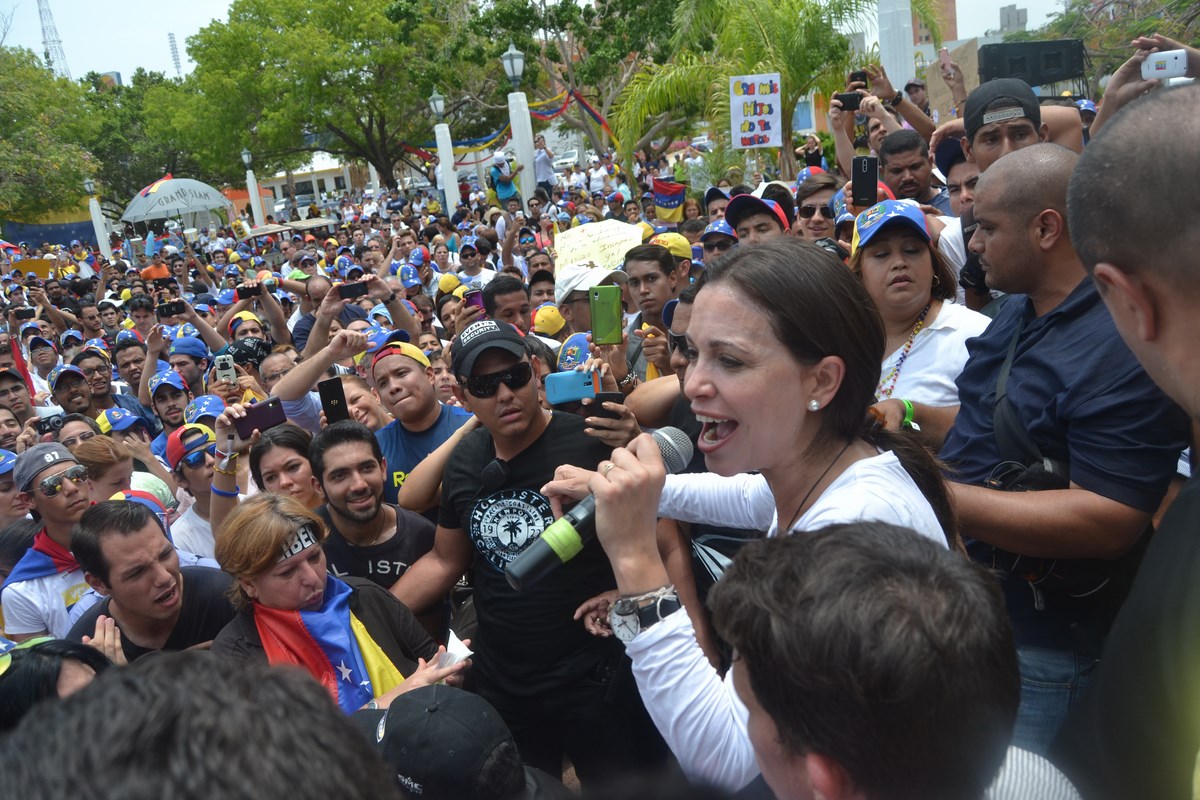 María Corina asegura que este régimen es ineficiente hasta para seguir instrucciones cubanas