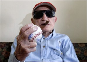 Muere leyenda del béisbol, Conrado Marrero