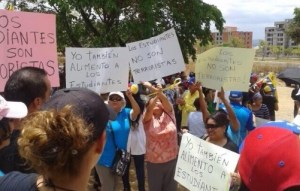 Dos doctoras permanecen detenidas por llevarle alimentos a estudiantes en Puerto Ordaz
