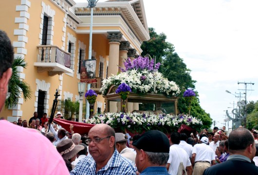 Santo Sepulcro colma La Asunción de fervor y esperanzas más allá de la muerte (1)