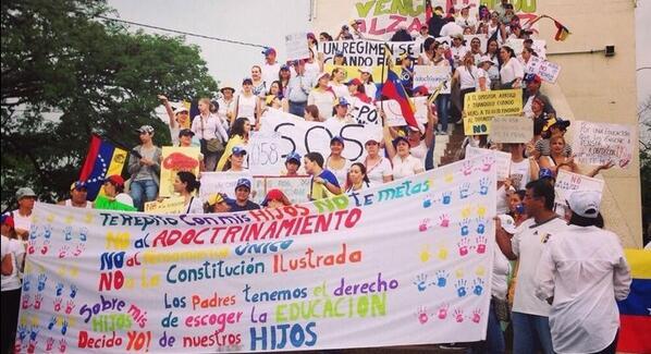 Guaros salieron a manifestar contra el “adoctrinamiento escolar” este #24A (Fotos)