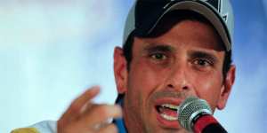 Capriles rechaza ataque a campamentos estudiantiles y retraso de juicio a López