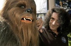 Peter Mayhew volverá a ser Chewbacca en la nueva película de “Star Wars”