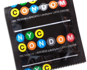 Condones regalados en EE UU se venden de forma ilegal en República Dominicana