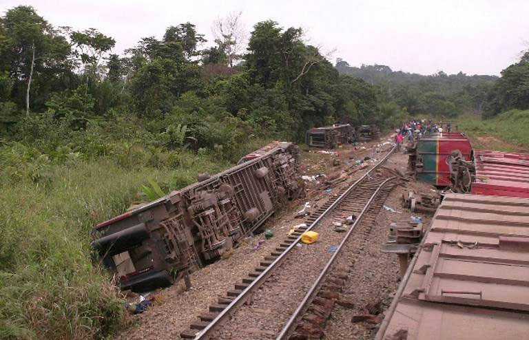 Cincuenta muertos tras descarrilar un tren en RD del Congo