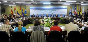 Debate sobre paz y democracia en Venezuela entra en Parlamento de Mercosur