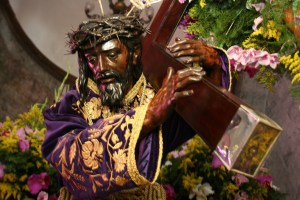 Venezolanos veneran al Nazareno de San Pablo (Fotos)