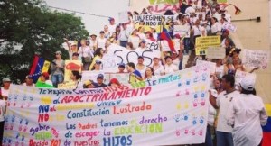En Barquisimeto protestan contra el adoctrinamiento #24A (Foto)