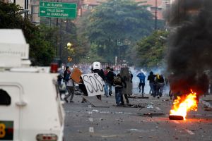 Amnistía Internacional: Venezuela corre el riesgo de entrar en una espiral de violencia