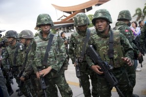 Jefe del ejército tailandés anuncia golpe de Estado