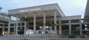 Así amanece el Tribunal Electoral en Panamá (Foto)