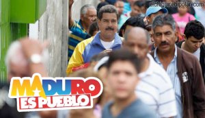 Maduro es pueblo y hace cola… (Humor + Fotos)