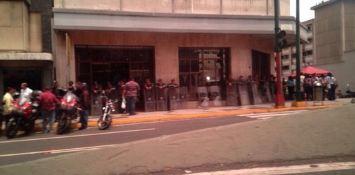 GNB y PNB custodian las calles de Miraflores #27M (Foto)