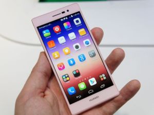 Huawei presume de “selfie” en su nuevo teléfono de gama alta, el Ascend P7