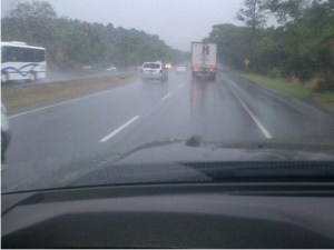 Precaución: Así está el pavimento en la ARC debido a la lluvia #29M (Foto)