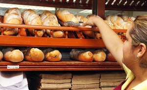 Panaderos piden revisar regulaciones para hacer sostenible el negocio