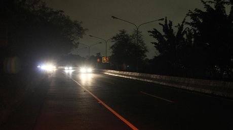 Dos fallecidos tras colisión en la autopista Charallave-Caracas