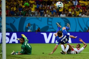 Costa Rica pasa a cuartos tras jornada intensa y se medirá ante Holanda