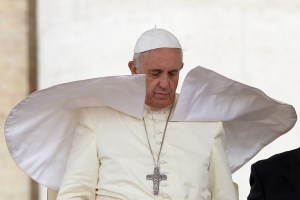 El Papa suspendió acto en Roma
