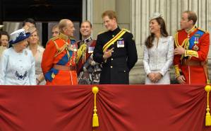 La familia real británica se reúne para celebrar el cumpleaños de la reina