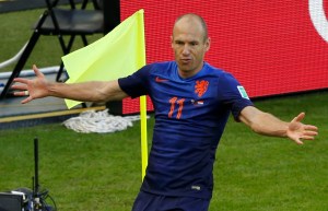 Robben marca gol 50 del Mundial