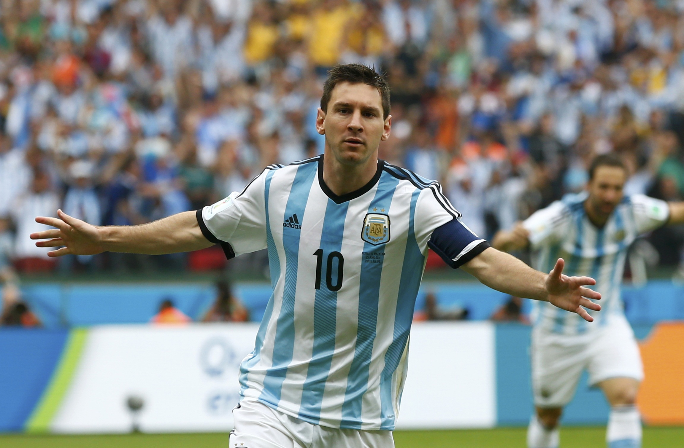 Messi se encamina a unirse a los grandes de la historia