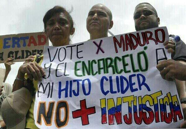 Padre de estudiante enviado al Rodeo III se arrepiente de haber votado por Maduro