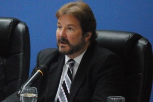 El Salvador: Denuncian falta de transparencia en convenio PetroCaribe
