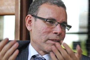 Luis Vicente León: No hay un líder que supere a Maduro dentro del chavismo