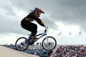 Venezolana logró el primer lugar en la octava fase de la Liga Europea de BMX