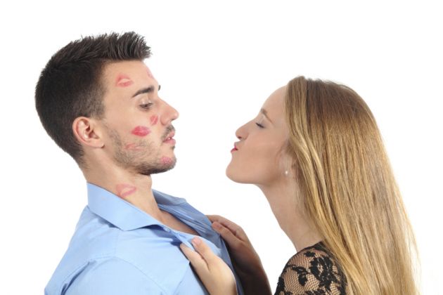 Sabías que los besos nos ayudan a encontrar la pareja perfecta? -  