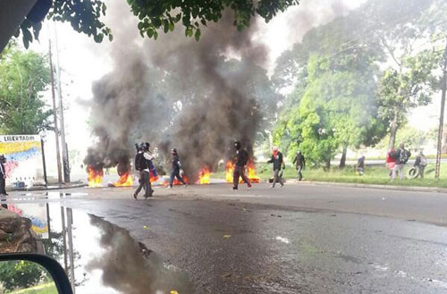 GNB y PoliCarabobo reprimen protesta en Mañongo: Al menos 12 heridos (Foto)
