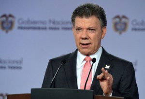 Santos pide respetar las diferencias políticas en Venezuela