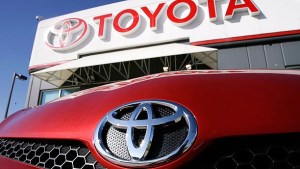 Toyota llama a revisión 2,27 millones de vehículos por problema de airbag